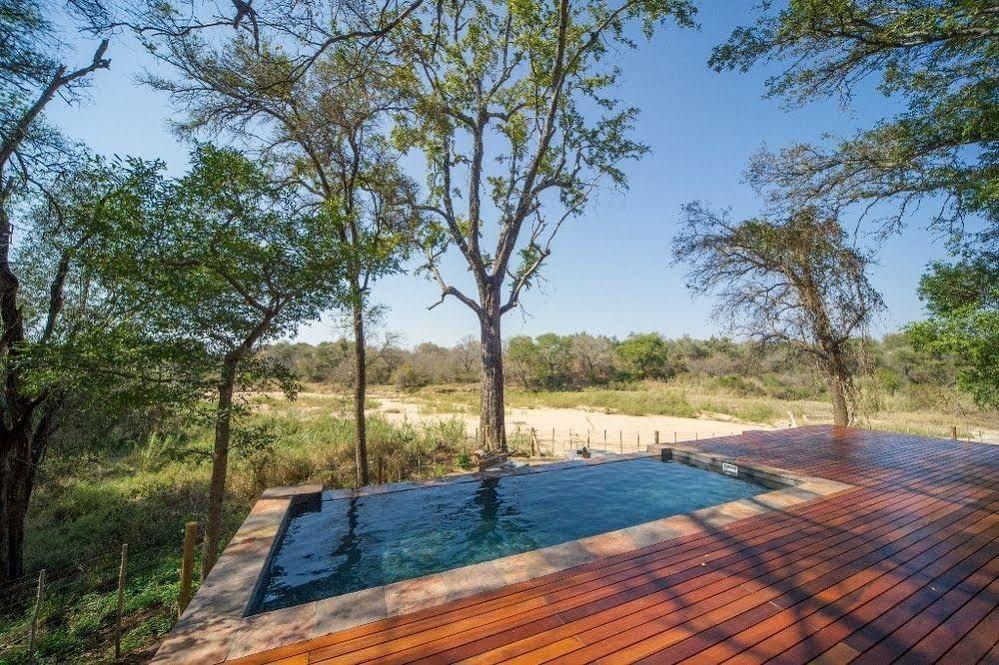 Indlovu River Lodge Karongwe Game Reserve Zewnętrze zdjęcie